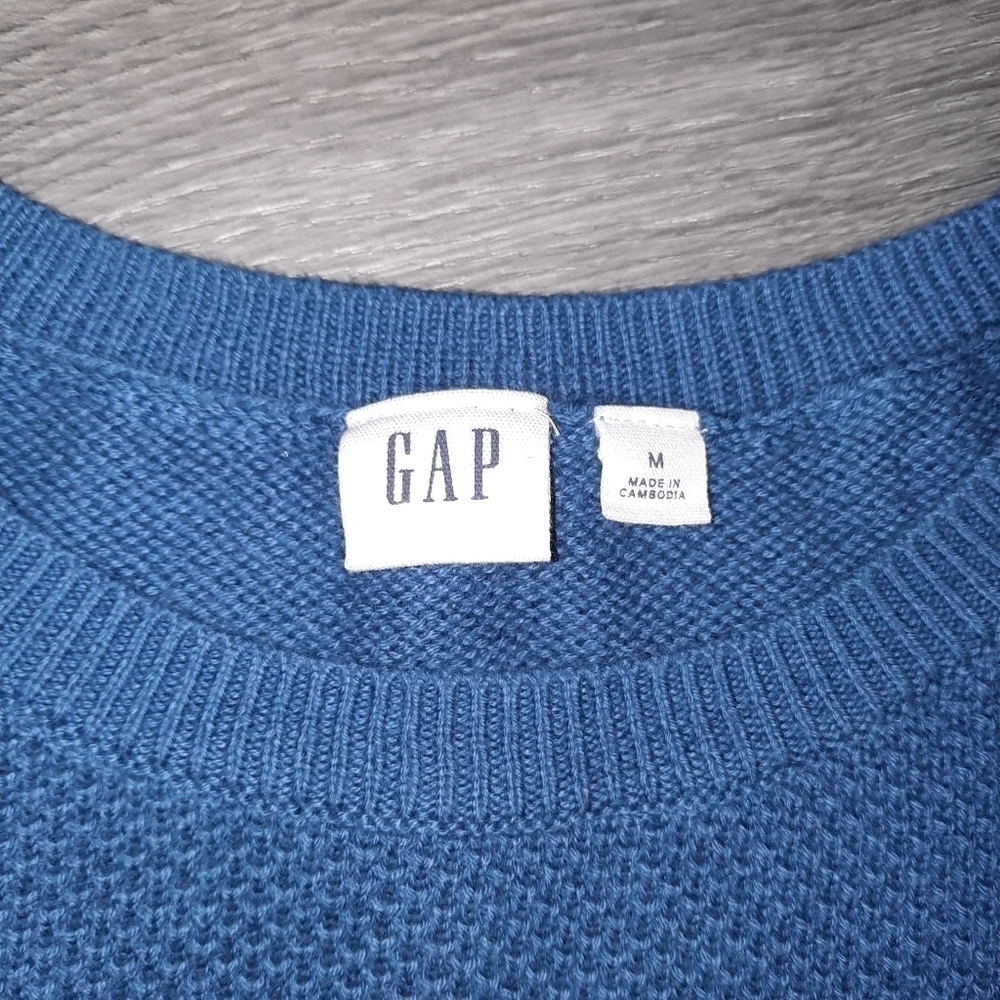 GAP Striped Sweater - Picture 2 of 4